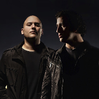 传记 Aly & Fila