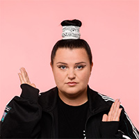 传记 Alyona Alyona