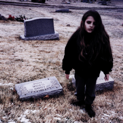 封面 Crystal Castles - Suffocation