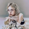 封面 Sophie Powers - spiderwebs Sophie Powers - spiderwebs
