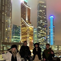 封面 EVEN CUTE & ЯКОРЪ & НАВЕРНОЕ ПОЭТ feat. Derzko69 - Welcome to Moscow