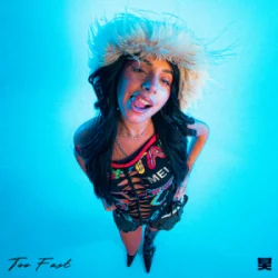 封面 Emily Makis - Too Fast