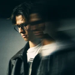 封面 David Kushner - Electrified