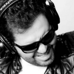 封面 Vahid Ghandizadeh - Resurrection (Original Mix)